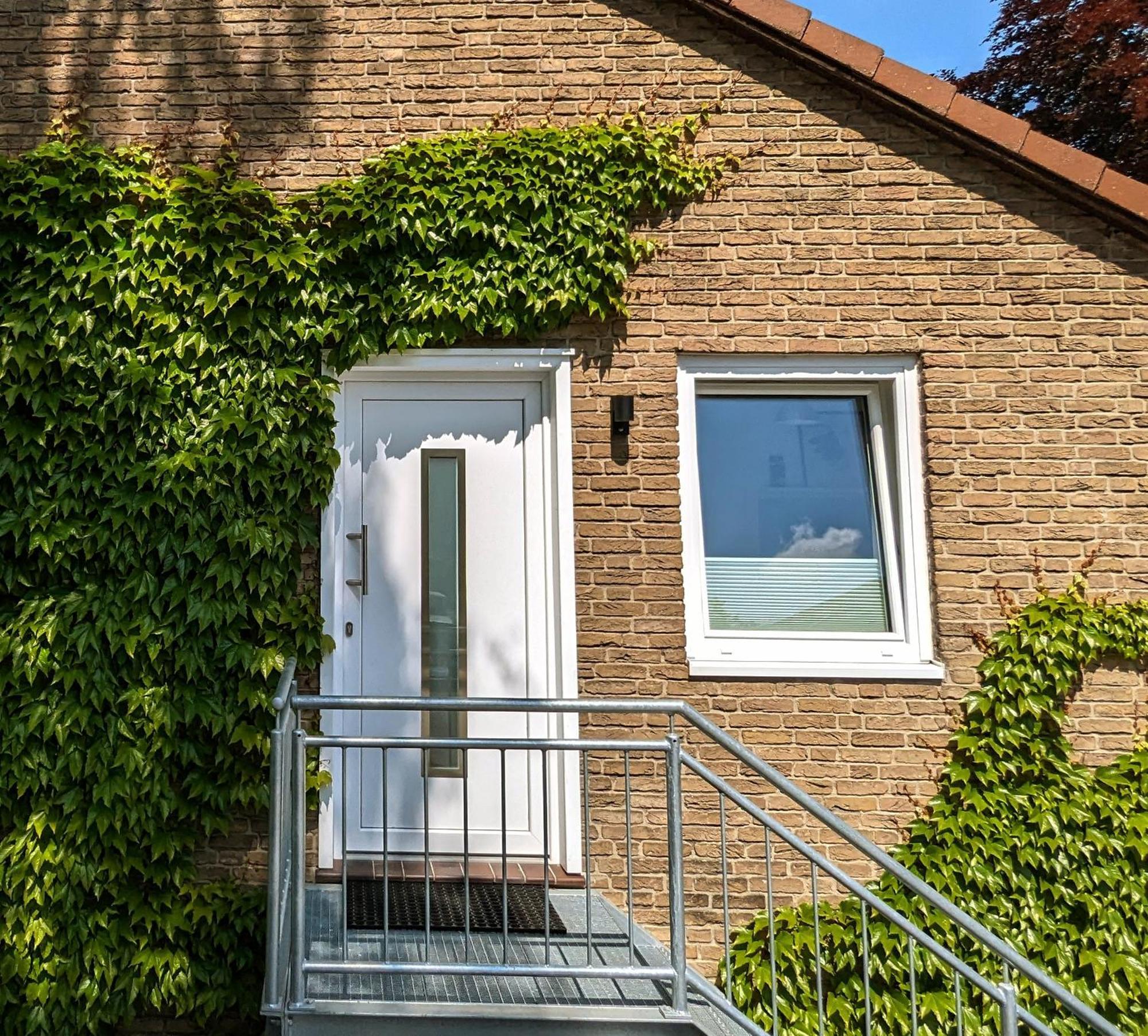 Apartment Mit Balkon In Hannover-Ahlem Exteriör bild